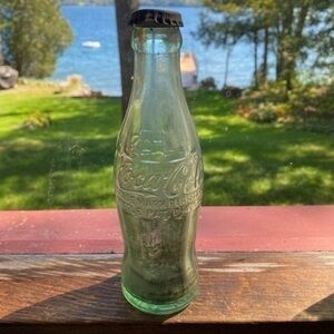 Vintage Rare Date Code Error Hobble Skirt Glass Coca Cola Capped Bottle